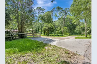 5213 Palm Drive, Dickinson, TX 77539 - Photo 4
