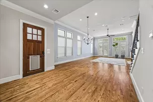 1209 W 22nd St, Houston, TX 77008 - Photo 6