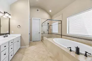 1209 W 22nd St, Houston, TX 77008 - Photo 16