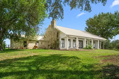 4214 Old College Road, La Grange, TX 78945 - Photo 4