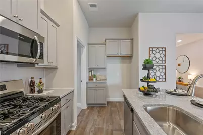 10681 Ellerston Road, Cleveland, TX 77327 - Photo 16
