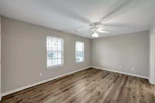 12102 Mustang Ave, Willis, TX 77378 - Photo 18