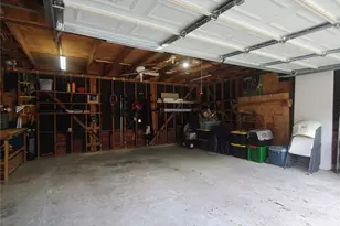 1703 E Hedgecroft Dr, El Lago, TX 77586 - Photo 18