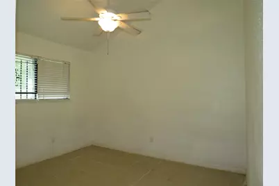 12618 Barbizon Drive, Houston, TX 77089 - Photo 10