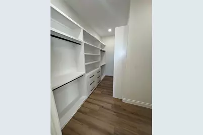 749 Wagon Wheel Trail, Angleton, TX 77515 - Photo 8