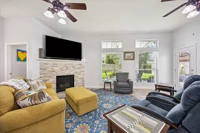 1015 Hyland Lane, League City, TX 77573 - Photo 14