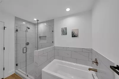 5803 Libbey Lane, Houston, TX 77092 - Photo 20