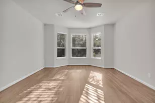 214 N Wild Petunia Trl, Montgomery, TX 77316 - Photo 8