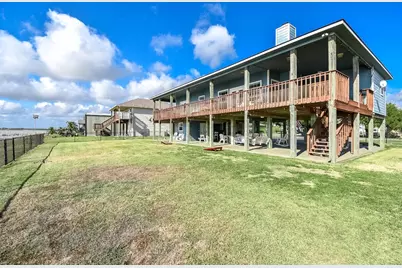 1504 W Bayshore Drive, Palacios, TX 77465 - Photo 40