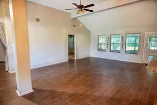 308 County Rd 893B, Angleton, TX 77515 - Photo 14