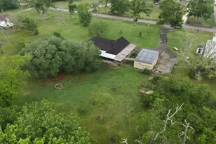 308 County Rd 893B, Angleton, TX 77515 - Photo 36