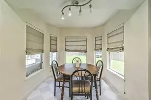 11102 Kirkridge Dr, Houston, TX 77089 - Photo 8