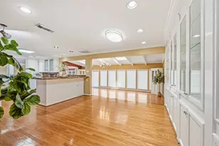 2111 N Galveston Ave, Pearland, TX 77581 - Photo 22