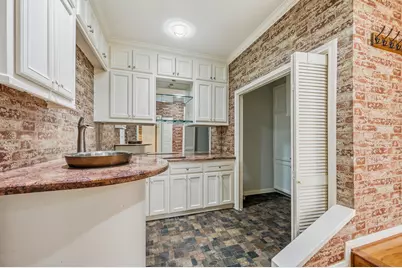 2111 N Galveston Avenue, Pearland, TX 77581 - Photo 34