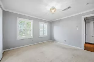 2111 N Galveston Ave, Pearland, TX 77581 - Photo 30