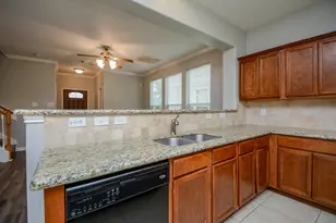 16102 Limestone Lake Dr, Tomball, TX 77377 - Photo 14