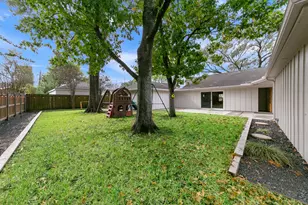 2518 Southwick St, Houston, TX 77080 - Photo 4