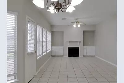 5911 Klamath Falls Court, Houston, TX 77041 - Photo 2