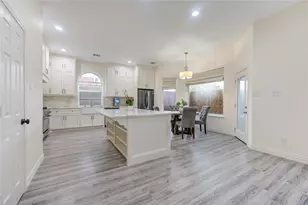 4114 W Northampton Place, Houston, TX 77098 - Photo 10