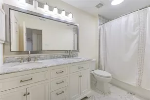 4114 W Northampton Place, Houston, TX 77098 - Photo 20