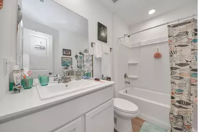 1719 Windrose Bend, Angleton, TX 77515 - Photo 16