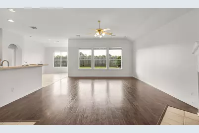 525 Lockland Lane, League City, TX 77573 - Photo 6