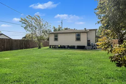 4421 Caplin Street, Houston, TX 77026 - Photo 14