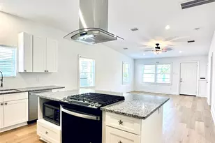 4808 Ave S, Galveston, TX 77551 - Photo 6