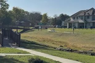 10519 Twin Circles, Montgomery, TX 77356 - Photo 4