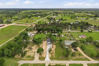 732 Azalea St, Prairie View, TX 77484 - Photo 36