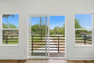 732 Azalea St, Prairie View, TX 77484 - Photo 18
