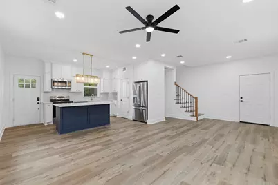 732 Azalea St, Prairie View, TX 77484 - Photo 6
