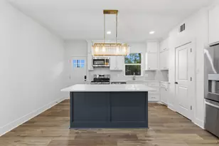 732 Azalea St, Prairie View, TX 77484 - Photo 4