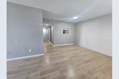 4217 Sealy Street #6, Galveston, TX 77550 - Photo 8