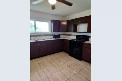 527 W 6th Street, Freeport, TX 77541 - Photo 6