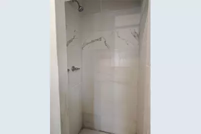 527 W 6th Street, Freeport, TX 77541 - Photo 14