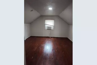 527 W 6th Street, Freeport, TX 77541 - Photo 18