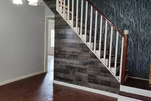 527 W 6th St, Freeport, TX 77541 - Photo 16