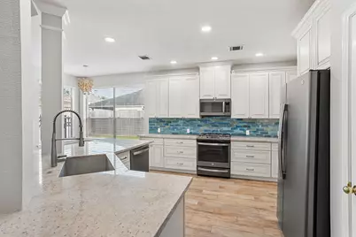 132 Emerald Cloud Lane, League City, TX 77573 - Photo 10