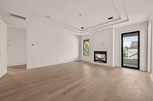 4046 Drummond St, Houston, TX 77025 - Photo 22