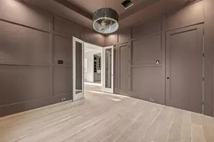 4046 Drummond St, Houston, TX 77025 - Photo 16