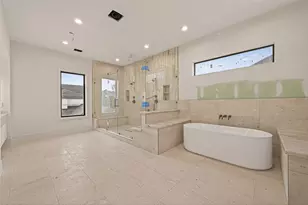 4046 Drummond St, Houston, TX 77025 - Photo 28