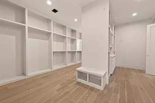 4046 Drummond St, Houston, TX 77025 - Photo 32