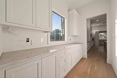 4046 Drummond Street, Houston, TX 77025 - Photo 6