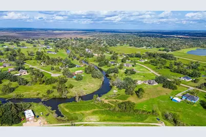 608 Wagon Wheel Tr Trail, Angleton, TX 77515 - Photo 28