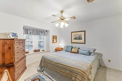 2004 E Lake Drive, Huntsville, TX 77340 - Photo 22