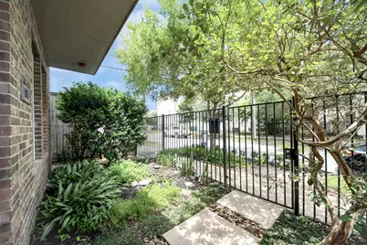 1807 W Webster Street, Houston, TX 77019 - Photo 4