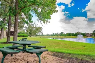 111 Meadow Valley Dr, Conroe, TX 77384 - Photo 34