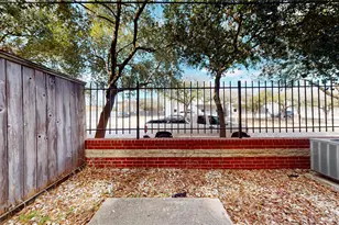 8715 Meadowcroft Dr, Houston, TX 77063 - Photo 38