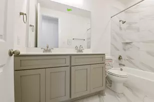 16119 Rustling Woods Rd, Conroe, TX 77302 - Photo 32